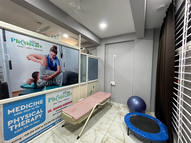 Rehabilitation and exercise area at Midas Physiocare