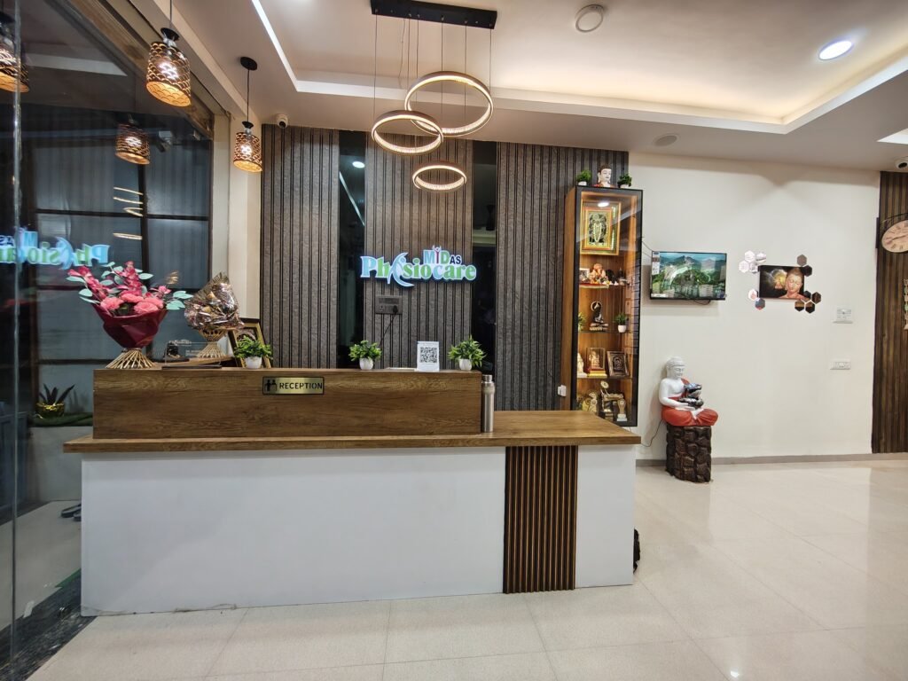 Reception at Midas Physiocare clinic, Indore