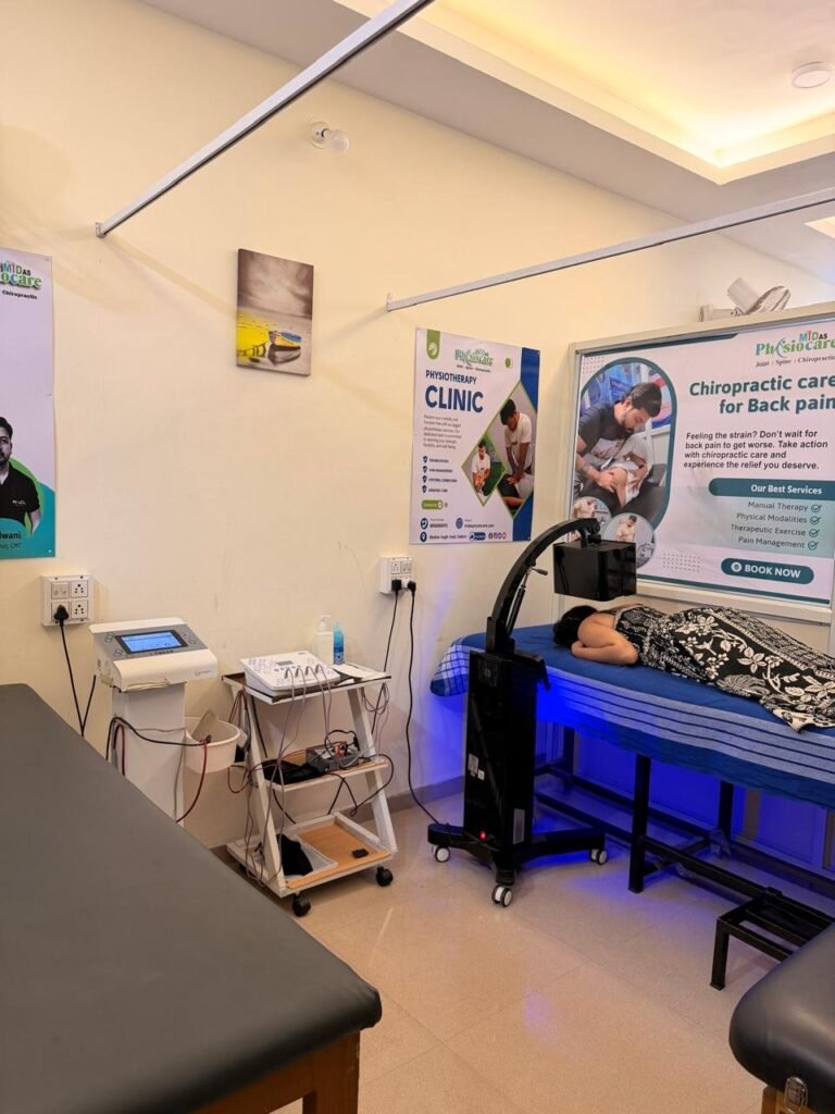 Treatment room at Midas Physiocare